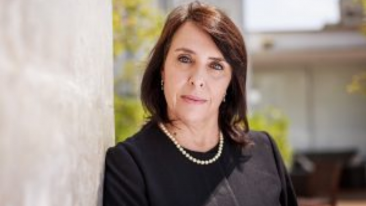 Entrevista com Elisa Prado, diretora da TV1 RP