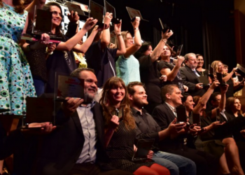 Prêmio Especialistas 2017 abre votações