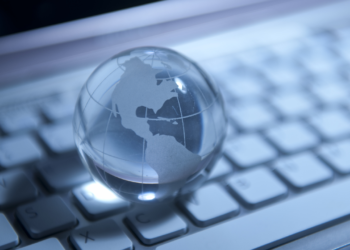 Interface entre jornalismo, teatro e realidade virtual abre caminho para torná-lo cool