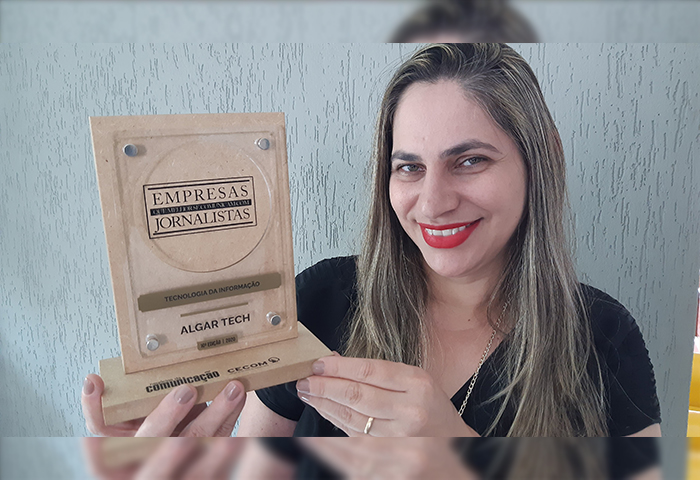 RENATA ALVES, CONSULTORA EM COMUNICAÇÃO E MARCA DA ALGAR TECH