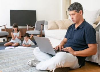 Necessidade de conexão com funcionários fomenta soluções externas na área