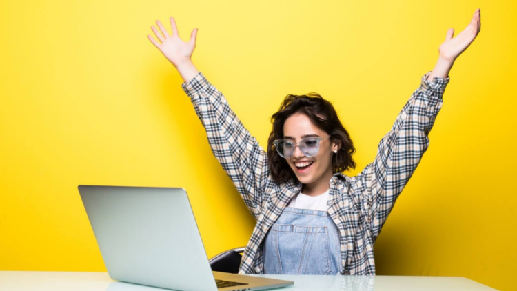 Criadores de conteúdo têm responsabilidade pela transparência das informações que circulam nas redes