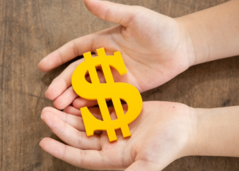 Influenciadores Digitais brasileiros têm dificuldade em monetizar seu conteúdo