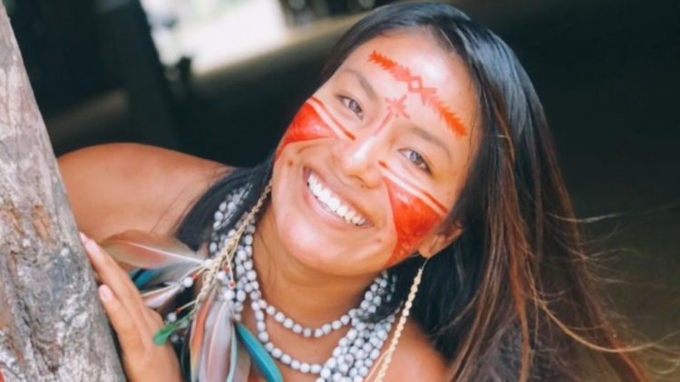 “Eu nunca imaginei que me tornaria uma influenciadora da noite para o dia”