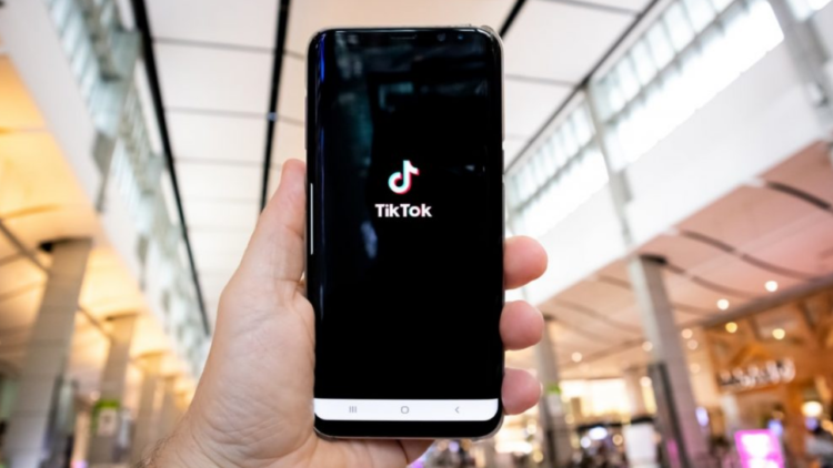 Alinhar entretenimento e produto é a receita para o sucesso das marcas no TikTok