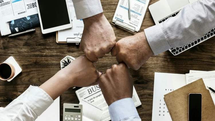 10 dicas para aumentar o engajamento dos seus colaboradores