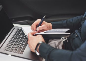 Votação para a 8ª edição do Prêmio Especialistas chega à última semana