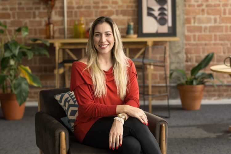 Raquel Serafim é a nova Head de Comunicação & Experiência do Funcionário da Volkswagen Financial Services