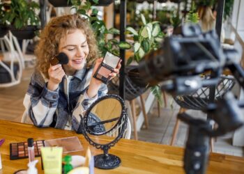 Inspiração e criatividade motivam os novos negócios digitais de origem caseira