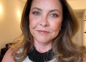 Claudia Daré está no Top Women 2023 da PR News