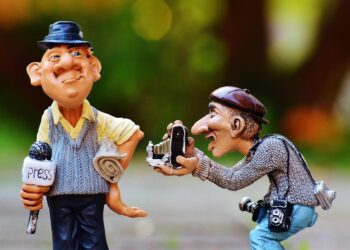 Primeiro dia do 5º FJERC debateu como as tecnologias e as fake news influenciam no jornalismo