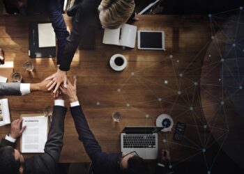 Os 10 CEOs que melhor se relacionam com a imprensa