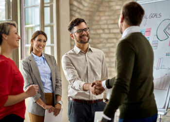 Pesquisa com a Média Liderança