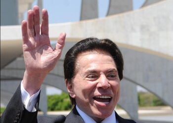 Silvio Santos: entretenimento, política e jornalismo
