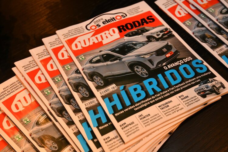 Quatro Rodas completará 65 anos e acelera na liderança