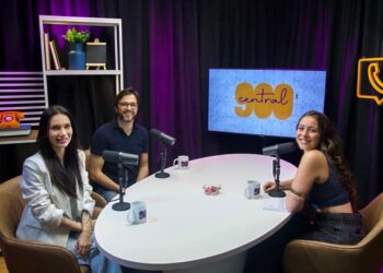 Faculdade Cásper Líbero lança podcast sobre tendências e bastidores da comunicação