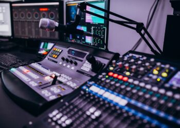 Dia Mundial do Rádio: a tecnologia amplia a difusão