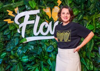 Há um ano à frente do Grupo Flow, Sarah Buchwitz aumenta em 50% o faturamento e lança novos produtos