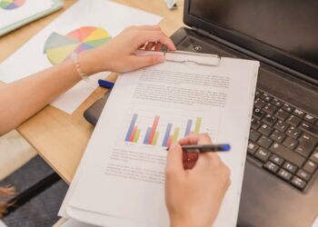 Dia do Diagramador e do revisor: a arte de atrair atenções com qualidade