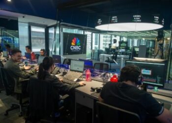 Pluto TV lança canal Times Brasil, licenciado exclusivo de notícias da CNBC