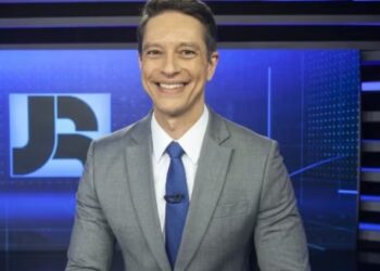 Sérgio Aguiar substitui Celso Freitas no Jornal da Record