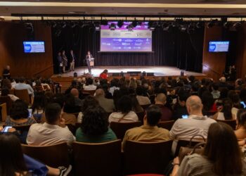 Empresas investem no relacionamento com jornalistas