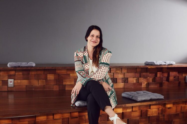 Oliver reforça equipe com chegada de diretora de negócios