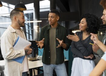 O líder: o grande agente de mudança da comunicação interna
