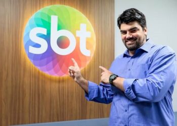SBT anuncia a chegada de André Azeredo ao seu time de jornalismo