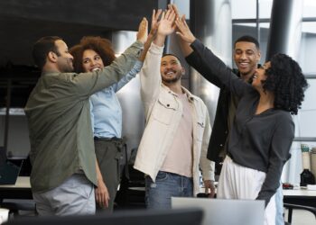 5º Fórum Melhor RH Felicidade Corporativa e as mudanças inevitáveis