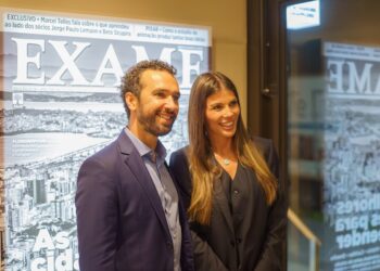 Exame inaugura redação em Florianópolis