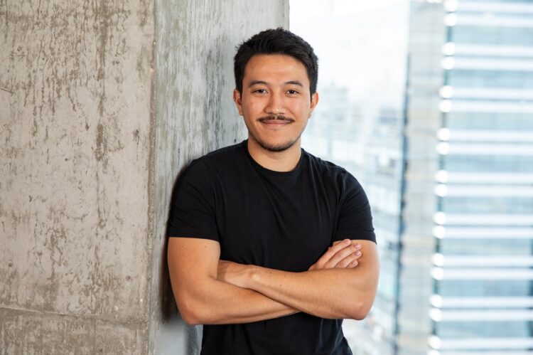 NEOOH reforça atuação em programática e contrata Kevin Kim