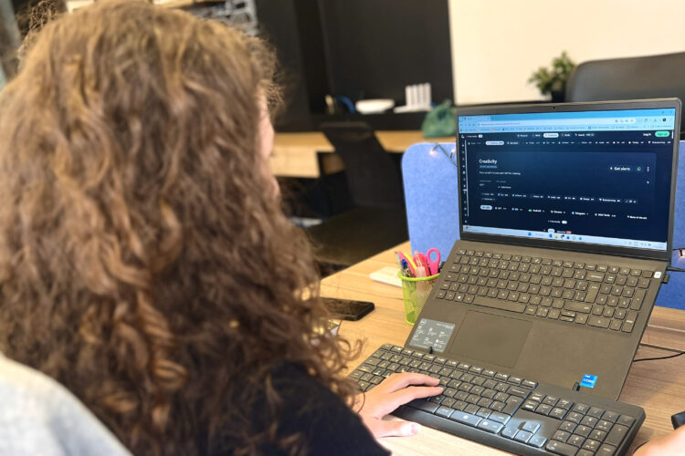 Em 2026, a comunicação vai precisar de IA, mas principalmente de gente