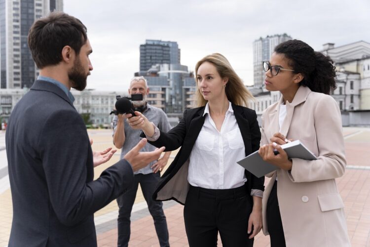 Imprensa exige relacionamento proativo e contínuo