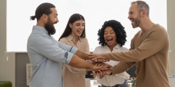 5º Fórum Empresas que Melhor se Comunicam com Colaboradores começa com exemplos de alta performance