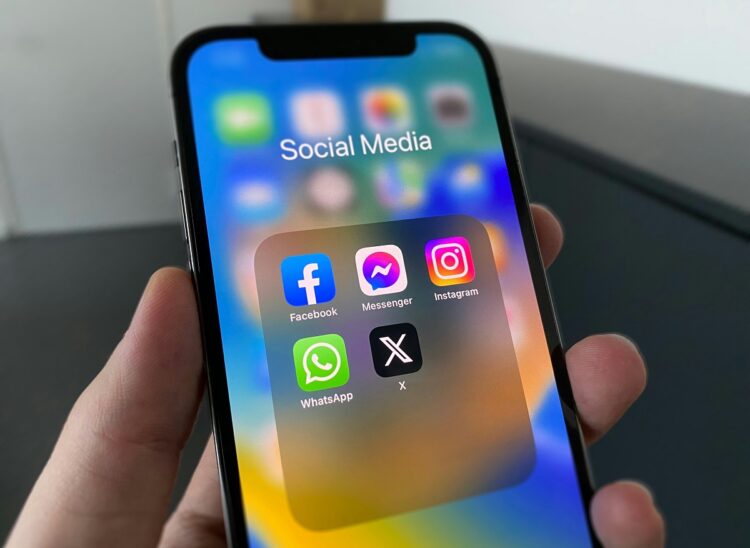 Mesmo tema, emoções opostas: estudo revela como Instagram, Facebook e TikTok despertam reações diferentes